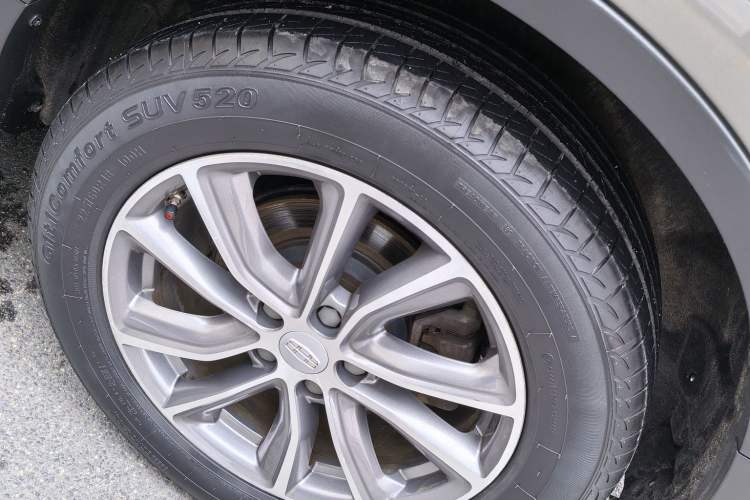 Used Geely Auto Emgrand X7 Sport 2020 1.8TD DCT Two-Wheel Drive Smart Connect 4G-Enabled Version Exterior 4