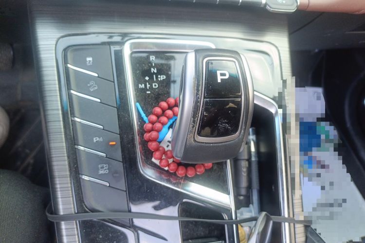 Used Geely Auto Emgrand X7 Sport 2020 1.8TD DCT Zhi Ling PRO Gear Lever