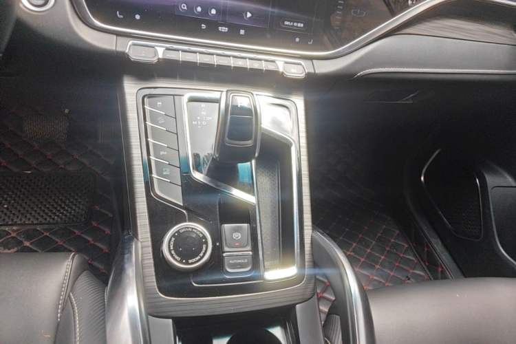 Used Geely Auto Emgrand X7 Sport 2020 1.8TD DCT Smart PRO Gear Lever