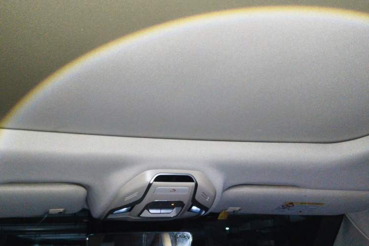 Used Geely Auto Emgrand X7 Sport 2020 1.8TD DCT Zhi Ling PRO Headliner