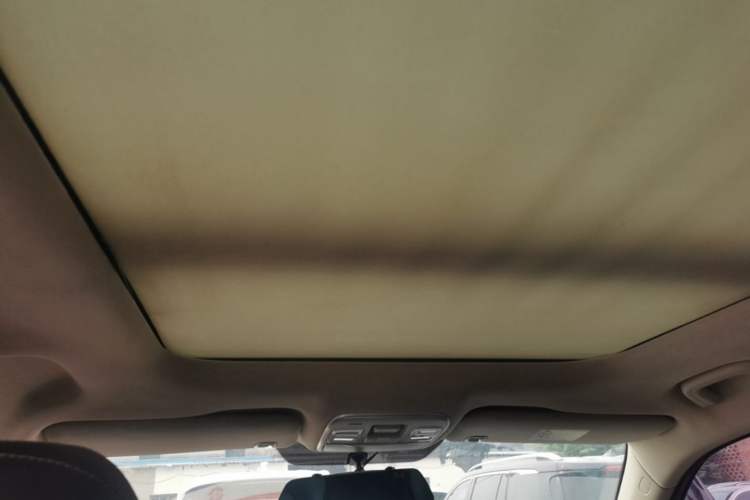 Used Geely Auto Emgrand X7 Sport 2020 1.8TD DCT Two-Wheel Drive Smart Connect 4G-Enabled Version Headliner