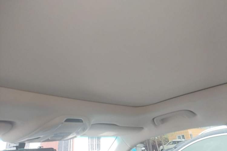 Used Geely Auto Emgrand X7 Sport 2020 1.5TD Automatic Smart Connect PRO Headliner