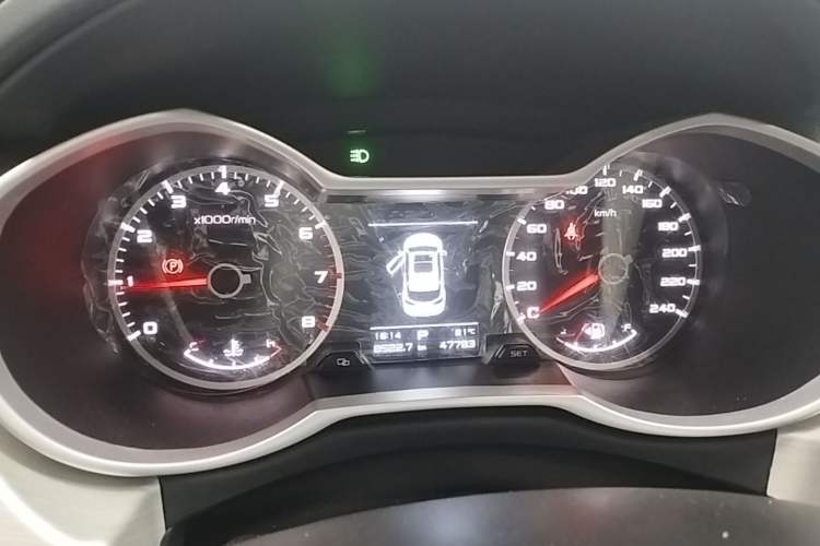 Used Geely Auto Emgrand X7 Sport 2020 1.8TD DCT Two-Wheel Drive Zhiya Model Instrument Cluster
