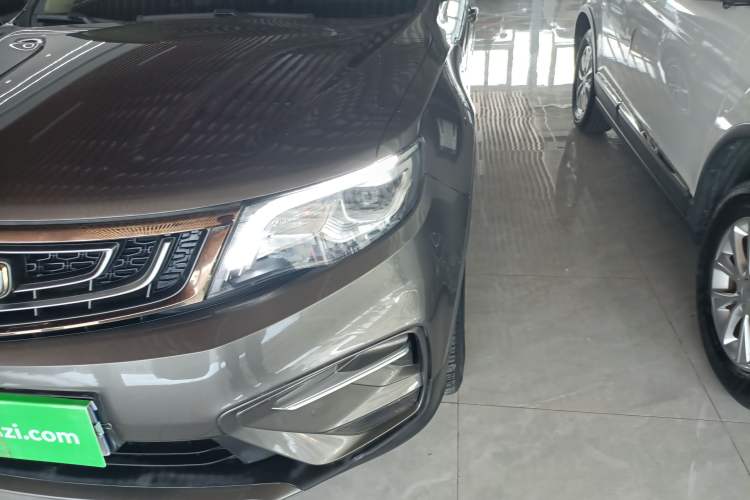 Used Geely Auto Emgrand X7 Sport 2020 1.8TD DCT Two-Wheel Drive Smart Connect 4G-Enabled Version Left Front Headlight
