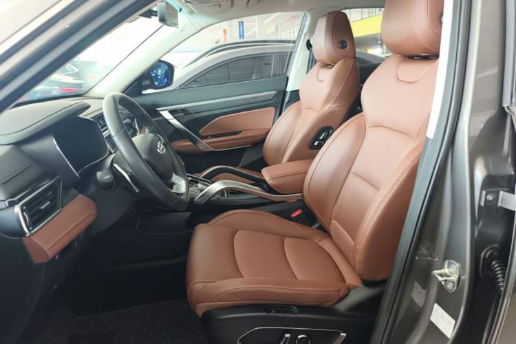 Used Geely Auto Emgrand X7 Sport 2020 1.8TD DCT Zhi Ling PRO Left Front Seat
