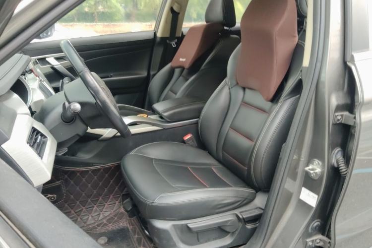 Used Geely Auto Emgrand X7 Sport 2020 1.8TD DCT Two-Wheel Drive Smart Connect 4G-Enabled Version Left Front Seat