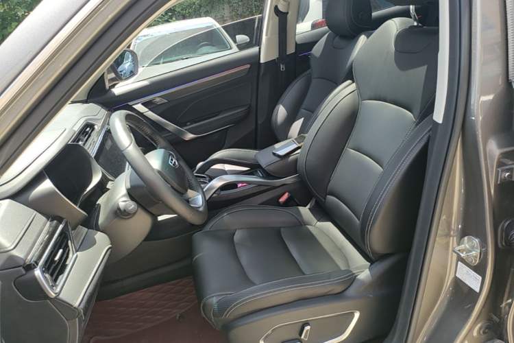 Used Geely Auto Emgrand X7 Sport 2020 1.8TD DCT ZhiZun PRO Left Front Seat