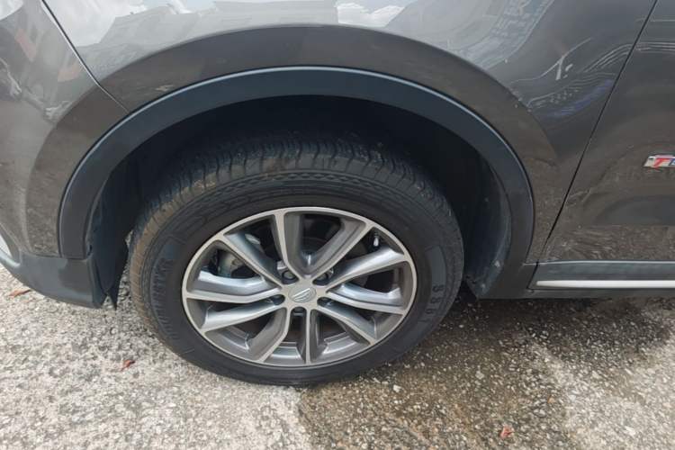 Used Geely Auto Emgrand X7 Sport 2020 1.8TD DCT Two-Wheel Drive Smart Connect 4G-Enabled Version Left Front Wheel Hub