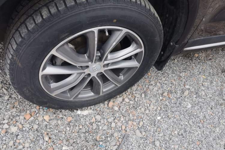 Used Geely Auto Emgrand X7 Sport 2020 1.8TD DCT Two-Wheel Drive Smart Connect 4G-Enabled Version Left Front Wheel Hub