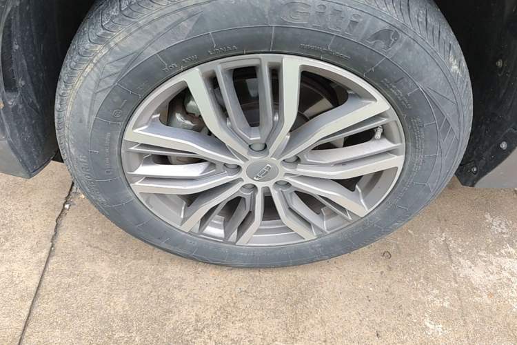 Used Geely Auto Emgrand X7 Sport 2020 1.8TD DCT Smart PRO Left Front Wheel Hub