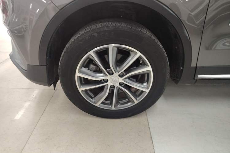 Used Geely Auto Emgrand X7 Sport 2020 1.8TD DCT Two-Wheel Drive Smart Connect 4G-Enabled Version Left Front Wheel Hub