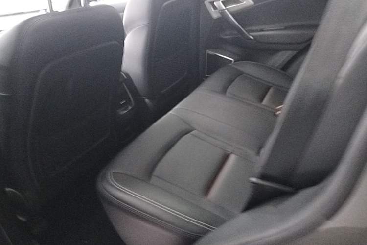 Used Geely Auto Emgrand X7 Sport 2020 1.8TD DCT Two-Wheel Drive Zhiya Model Left Rear Seat