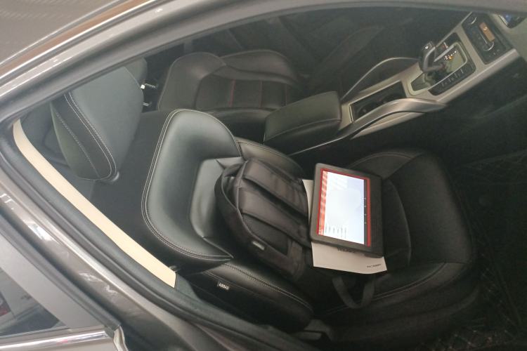 Used Geely Auto Emgrand X7 Sport 2020 1.8TD DCT Two-Wheel Drive Smart Connect 4G-Enabled Version Right Front Seat