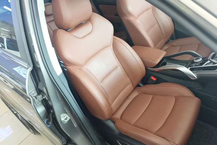 Used Geely Auto Emgrand X7 Sport 2020 1.8TD DCT Zhi Ling PRO Right Front Seat