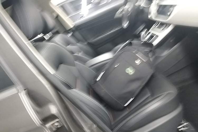 Used Geely Auto Emgrand X7 Sport 2020 1.8TD DCT Two-Wheel Drive Zhiya Model Right Front Seat