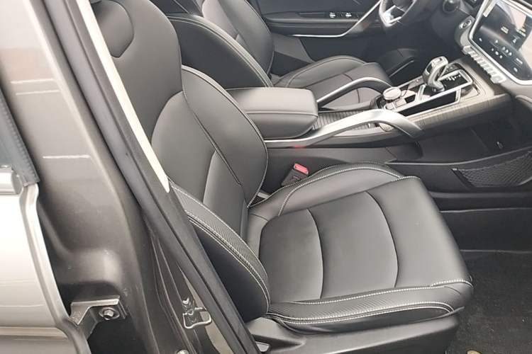 Used Geely Auto Emgrand X7 Sport 2020 1.8TD DCT Smart Connect PRO Right Front Seat