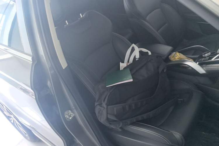 Used Geely Auto Emgrand X7 Sport 2020 1.8TD DCT Smart Connect PRO Right Front Seat