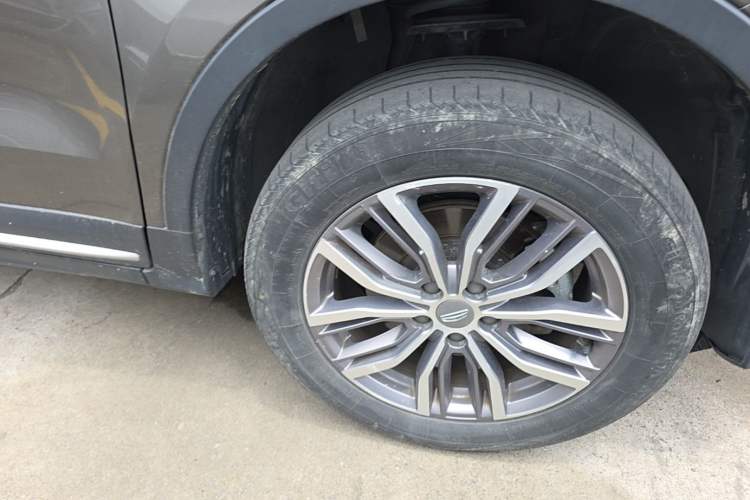 Used Geely Auto Emgrand X7 Sport 2020 1.8TD DCT Smart PRO Right Front Wheel Hub