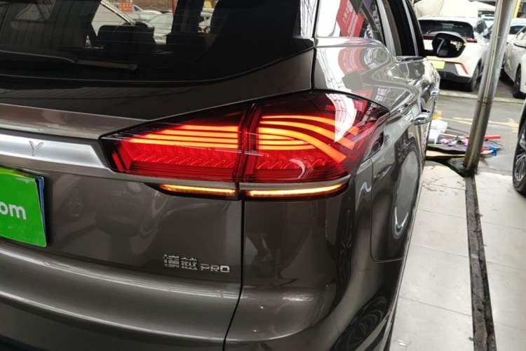 Used Geely Auto Emgrand X7 Sport 2020 1.8TD DCT Smart Connect PRO Right Rear Taillight