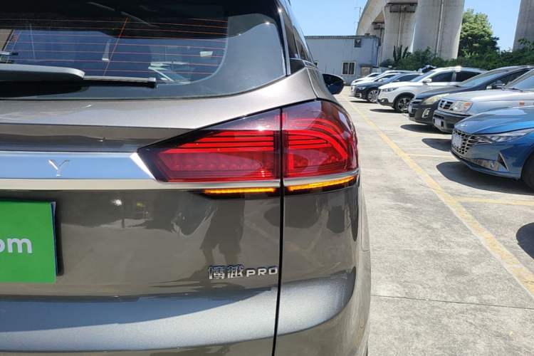 Used Geely Auto Emgrand X7 Sport 2020 1.8TD DCT ZhiZun PRO Right Rear Taillight