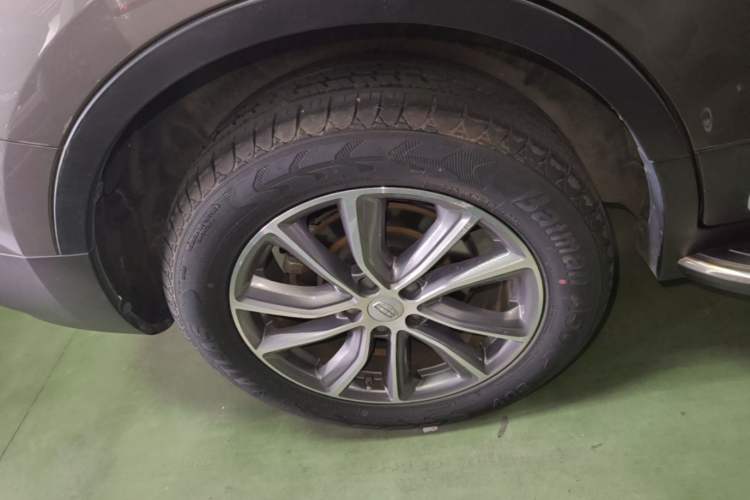 Used Geely Auto Emgrand X7 Sport 2020 1.8TD DCT Two-Wheel Drive Smart Connect 4G-Enabled Version Right Rear Wheel Hub