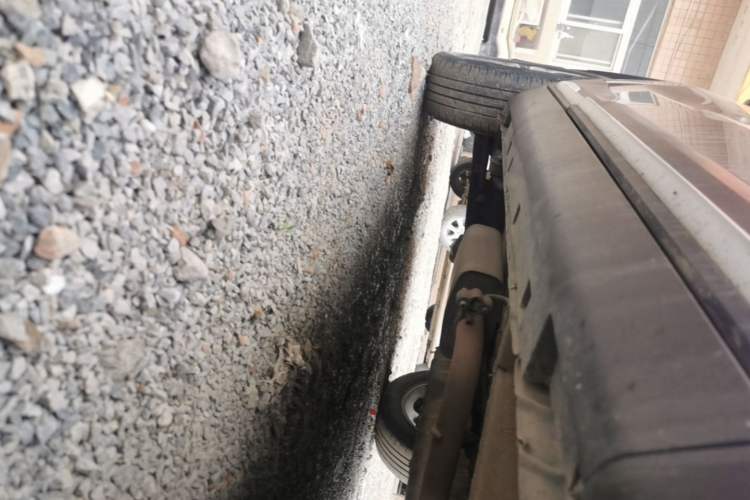 Used Geely Auto Emgrand X7 Sport 2020 1.8TD DCT Two-Wheel Drive Smart Connect 4G-Enabled Version Right Side Sill