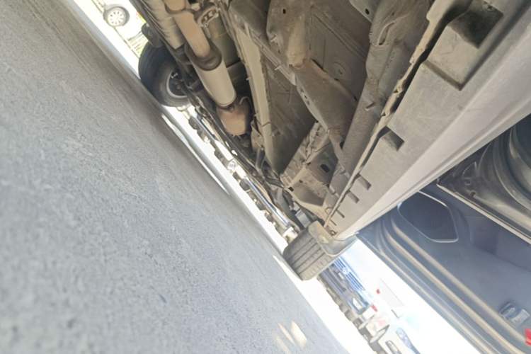 Used Geely Auto Emgrand X7 Sport 2020 1.8TD DCT Smart Connect PRO Right Side Sill