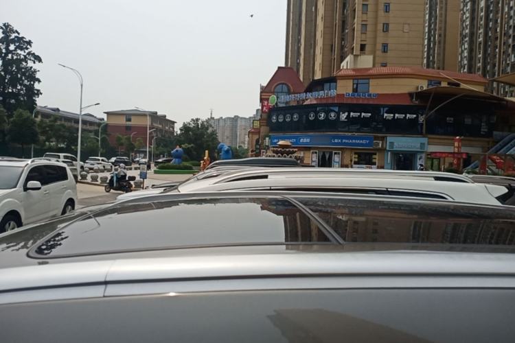 Used Geely Auto Emgrand X7 Sport 2020 1.8TD DCT Two-Wheel Drive Smart Connect 4G-Enabled Version Roof