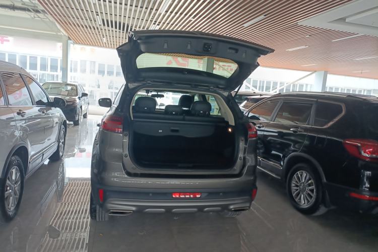 Used Geely Auto Emgrand X7 Sport 2020 1.8TD DCT Two-Wheel Drive Smart Connect 4G-Enabled Version Trunk