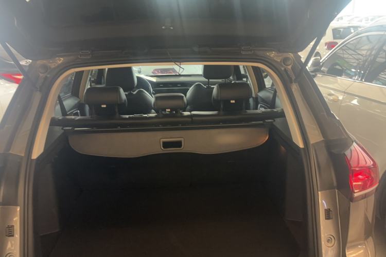 Used Geely Auto Emgrand X7 Sport 2020 1.8TD DCT Smart Connect PRO Trunk