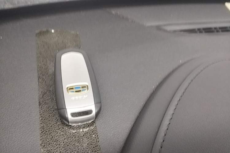 Used Geely Auto Emgrand X7 Sport 2020 1.8TD DCT Two-Wheel Drive Zhiya Model Vehicle Key