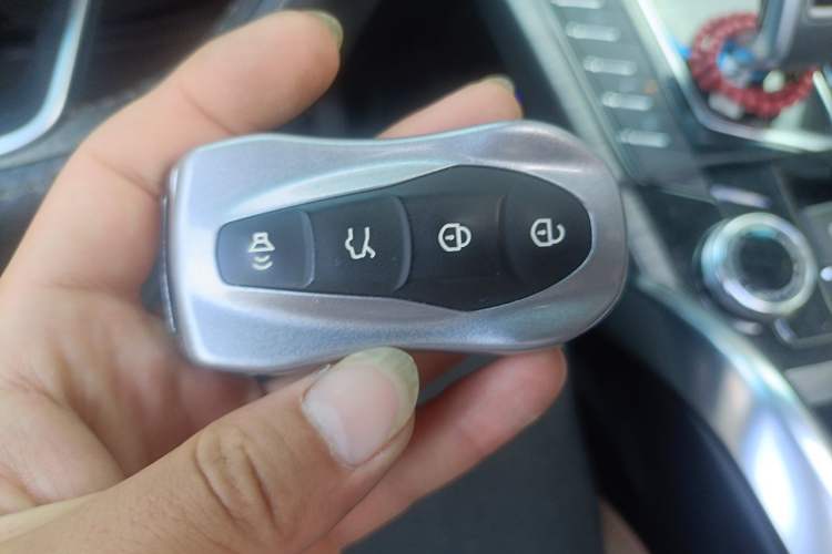 Used Geely Auto Emgrand X7 Sport 2020 1.8TD DCT Zhi Ling PRO Vehicle Key