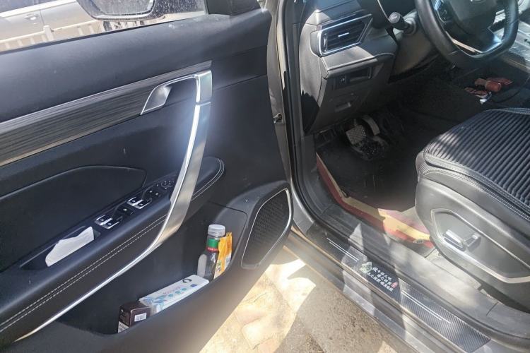 Used Geely Auto Emgrand X7 Sport 2020 1.8TD DCT Smart Connect PRO Driver Seat