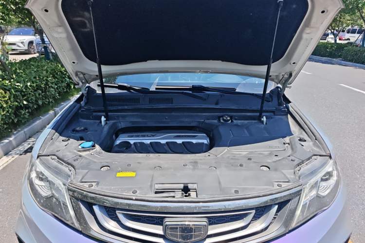 Used Geely Auto Emgrand X7 Sport 2020 1.8TD DCT Two-Wheel Drive Smart Connect 4G-Enabled Version Engine Bay