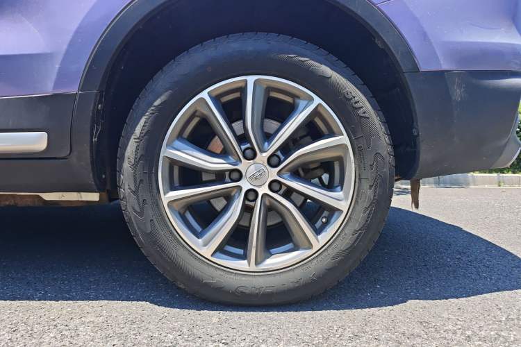 Used Geely Auto Emgrand X7 Sport 2020 1.8TD DCT Two-Wheel Drive Smart Connect 4G-Enabled Version Exterior 4