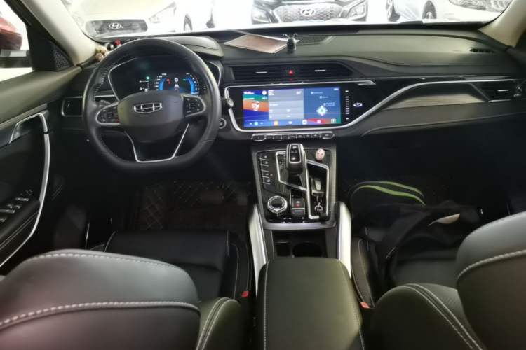 Used Geely Auto Emgrand X7 Sport 2020 1.8TD DCT Smart PRO Center Console