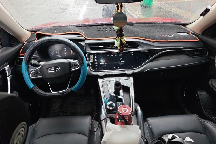 Used Geely Auto Emgrand X7 Sport 2020 1.8TD DCT Smart PRO Center Console