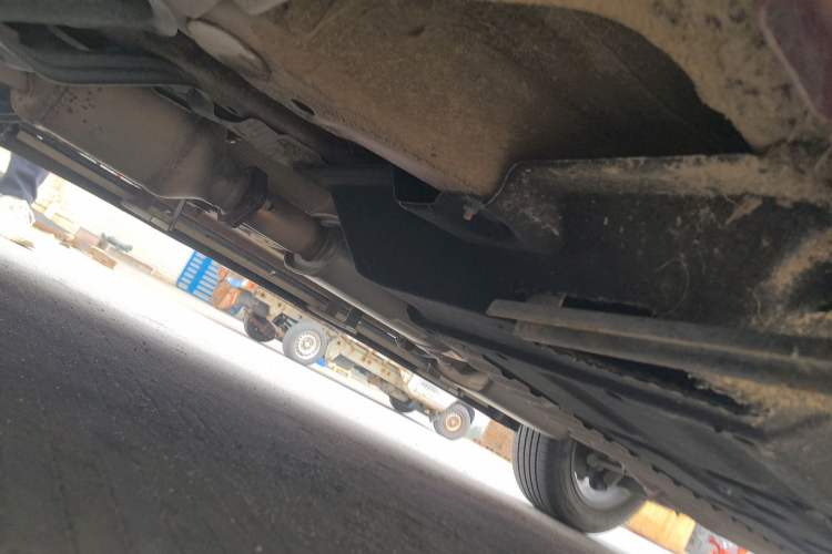 Used Geely Auto Emgrand X7 Sport 2020 1.8TD DCT Two-Wheel Drive Smart Connect 4G-Enabled Version Chassis Front Left