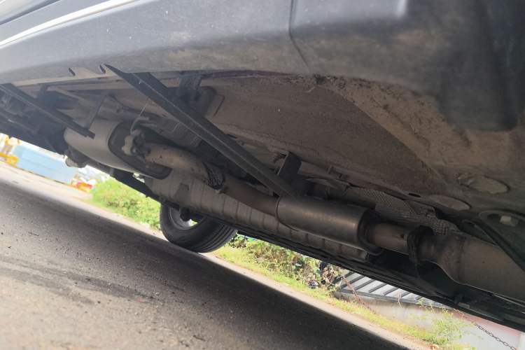 Used Geely Auto Emgrand X7 Sport 2020 1.8TD DCT Two-Wheel Drive Smart Connect 4G-Enabled Version Chassis Front Right