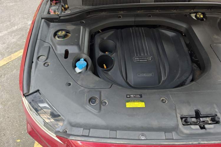 Used Geely Auto Emgrand X7 Sport 2020 1.8TD DCT Zhi Ling PRO Engine Bay Right
