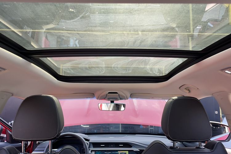 Used Geely Auto Emgrand X7 Sport 2020 1.5TD Automatic Smart Connect PRO Headliner