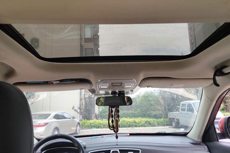 Used Geely Auto Emgrand X7 Sport 2020 1.8TD DCT Two-Wheel Drive Smart Connect 4G-Enabled Version Headliner