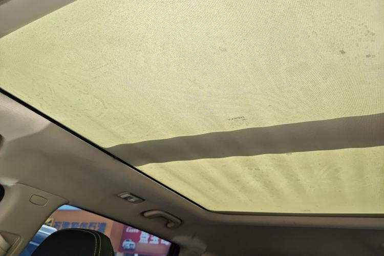Used Geely Auto Emgrand X7 Sport 2020 1.8TD DCT Two-Wheel Drive Zhiya Model Headliner