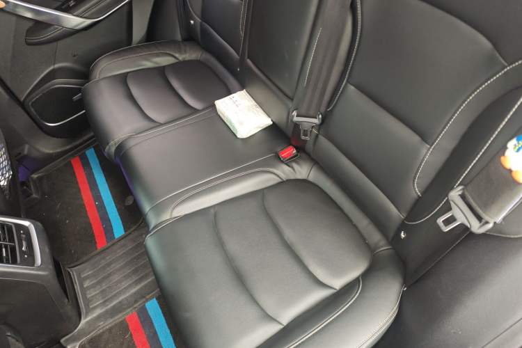 Used Geely Auto Emgrand X7 Sport 2020 1.8TD DCT ZhiZun PRO Interior 4