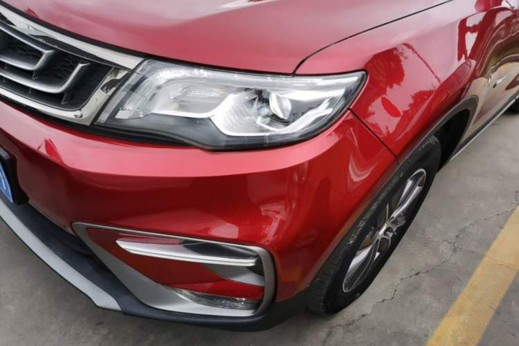 Used Geely Auto Emgrand X7 Sport 2020 1.8TD DCT Two-Wheel Drive Smart Connect 4G-Enabled Version Left Front Headlight