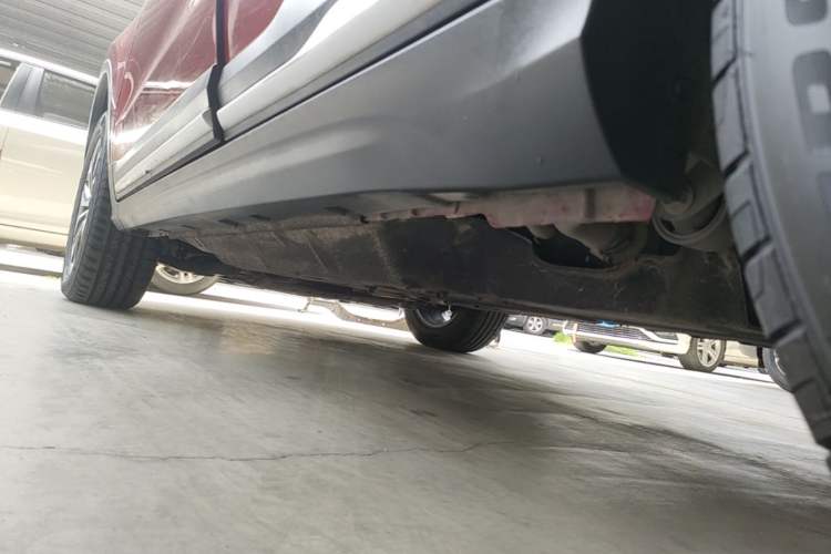 Used Geely Auto Emgrand X7 Sport 2020 1.8TD DCT Smart PRO Left Side Sill
