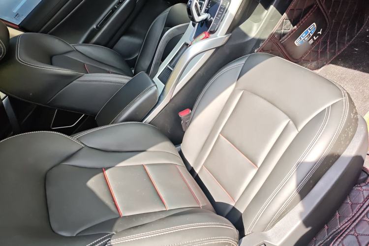 Used Geely Auto Emgrand X7 Sport 2020 1.8TD DCT Two-Wheel Drive Zhiya Model Right Front Seat