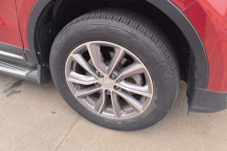 Used Geely Auto Emgrand X7 Sport 2020 1.8TD DCT Two-Wheel Drive Smart Connect 4G-Enabled Version Right Front Wheel Hub