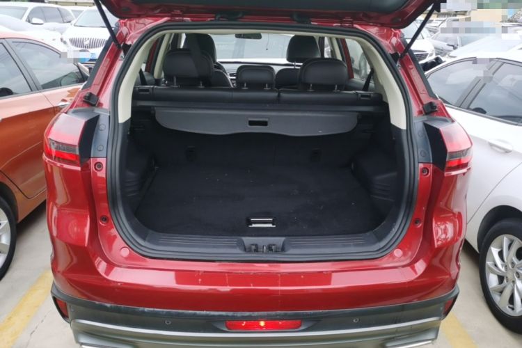 Used Geely Auto Emgrand X7 Sport 2020 1.8TD DCT Two-Wheel Drive Smart Connect 4G-Enabled Version Trunk