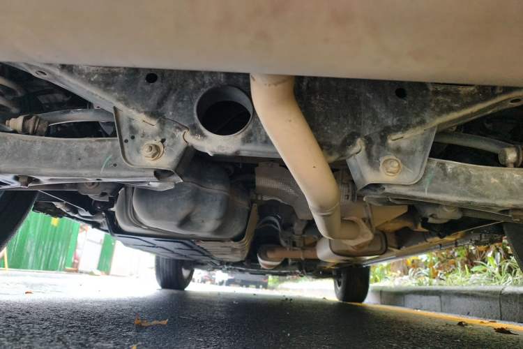 Used Geely Auto Emgrand X7 Sport 2020 1.8TD DCT Two-Wheel Drive Smart Connect 4G-Enabled Version Chassis Rear